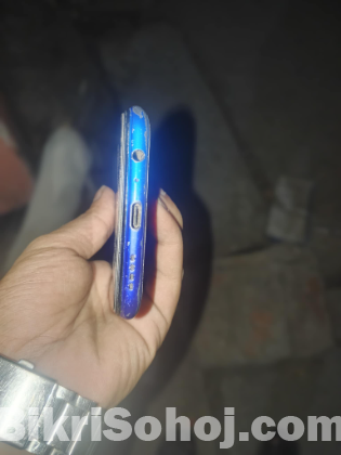 Realme XT